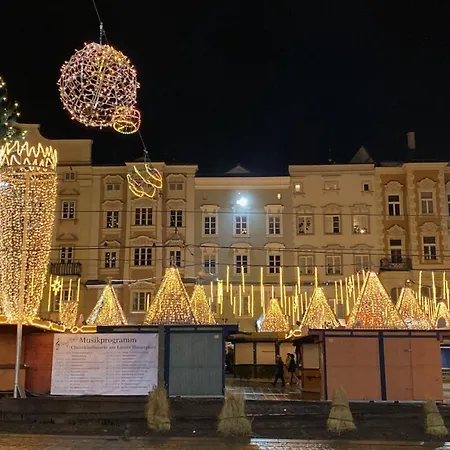 Center - Historisches & Refugium Apartment Linz